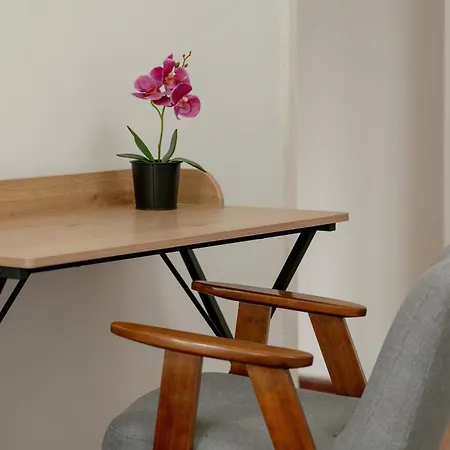 Cosy Studio In The Centre Of With Balcony By Renters Apartment Poznan