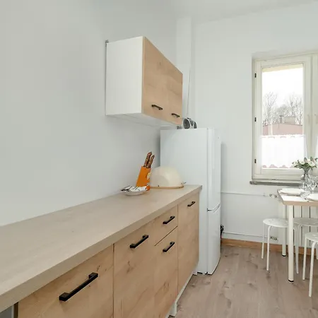Cosy Studio In The Centre Of With Balcony By Renters Apartment